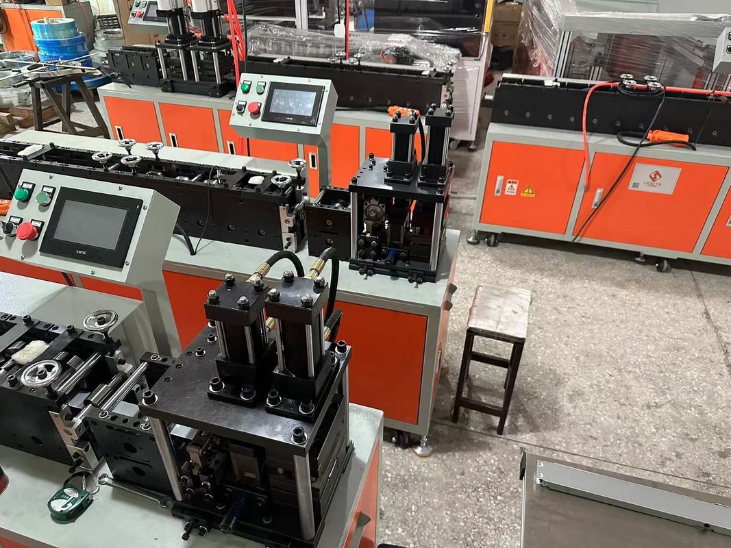 Máy chế tạo khung lọc không khí điều khiển Omron tùy chỉnh với áp suất không khí điều chỉnh